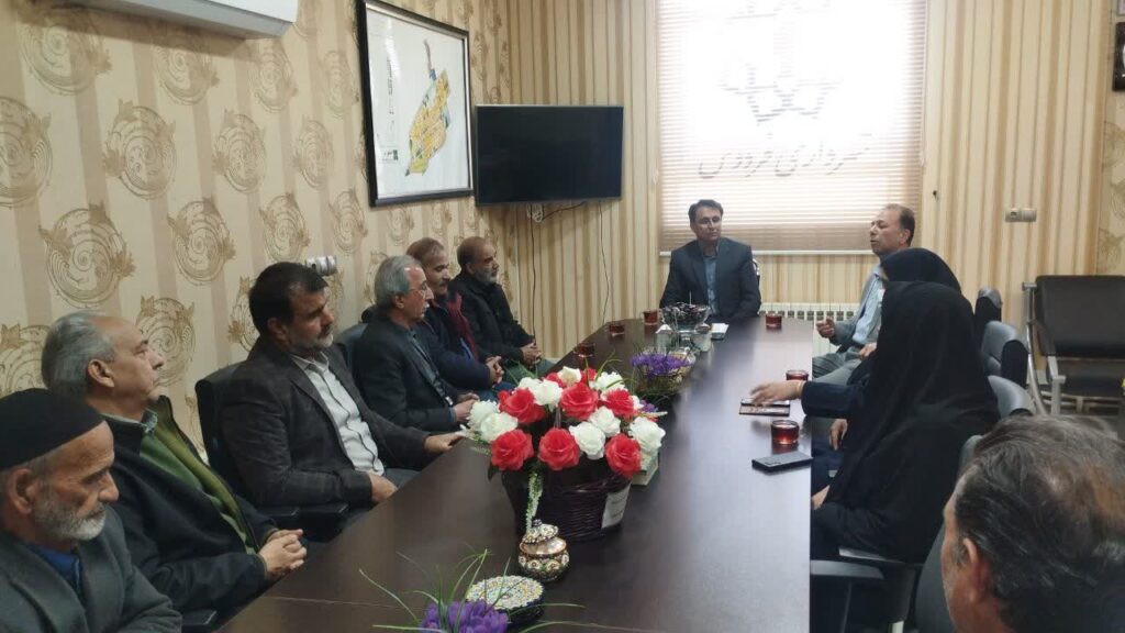 دیدار هیئت مدیره و کارکنان دارالشفاء با شهردار فردوس